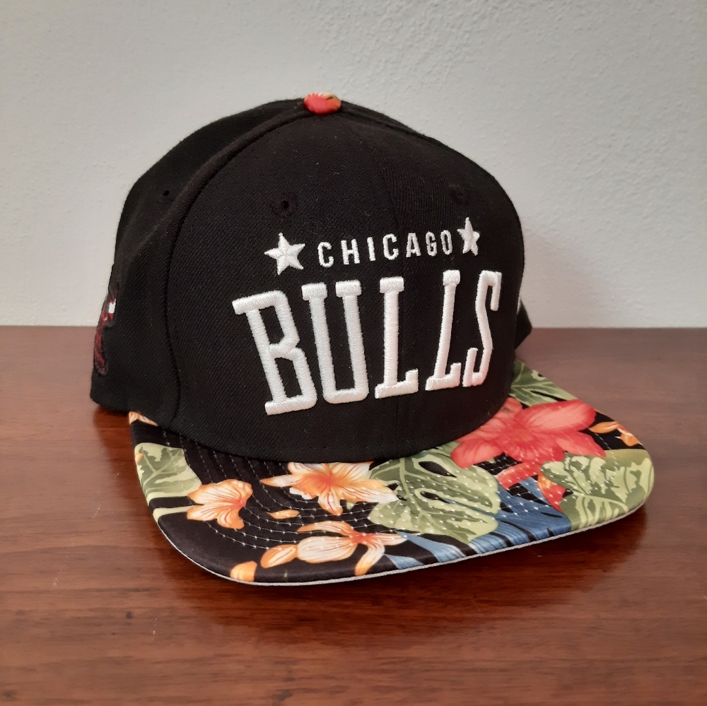 Chicago Bulls Black Floral Floral New Era 9Fifty Original Snapback Cap